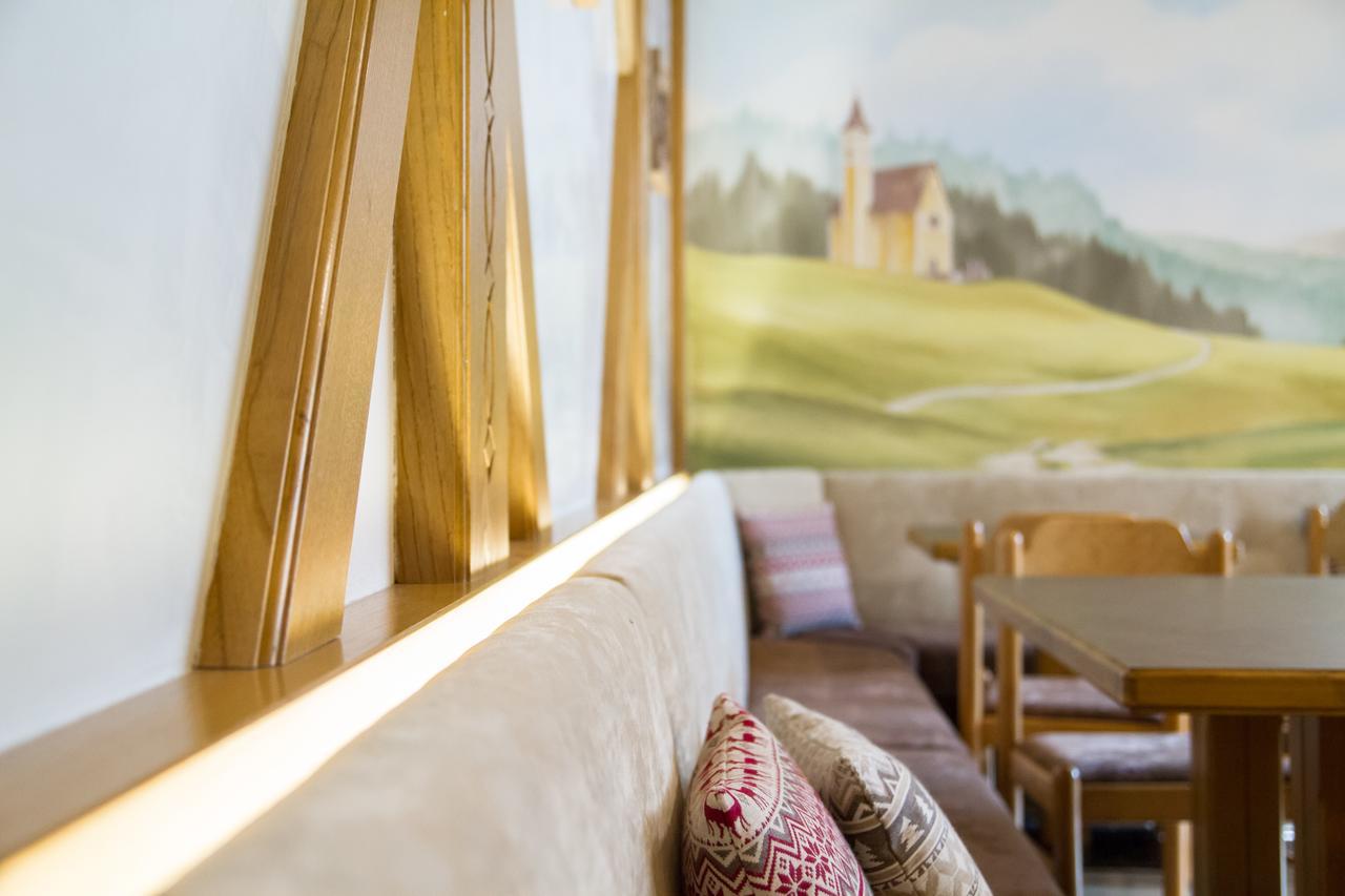 Hotel Genzianella Ziano di Fiemme Екстериор снимка